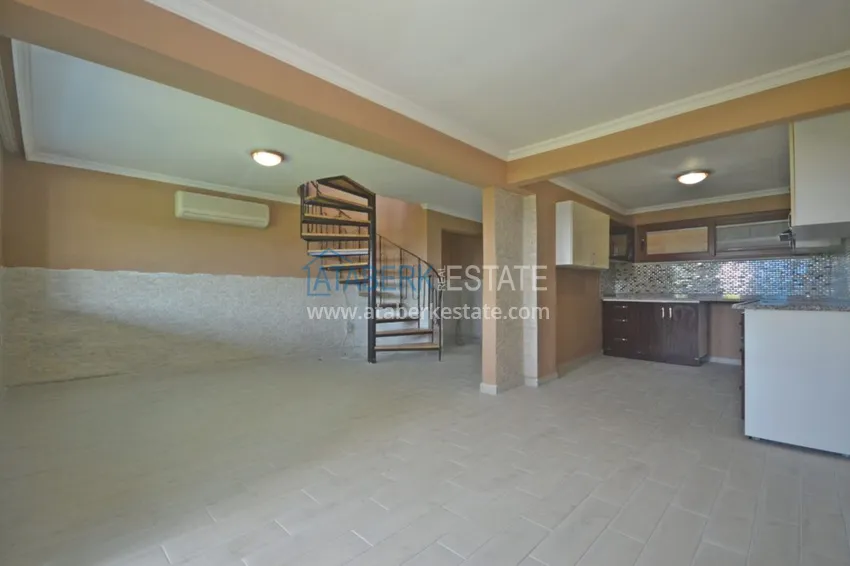 Приобрести Трехуровневая смежная вилла в районе Демирташ с собственным садом 3 