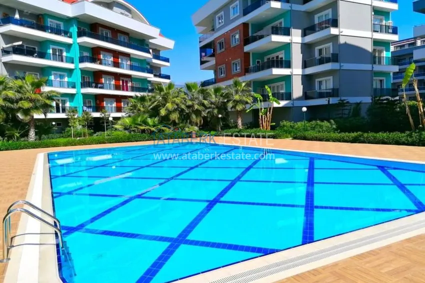 Квартира в Оба просторная с отдельной кухней, в комплексе с инфраструктурой 3 