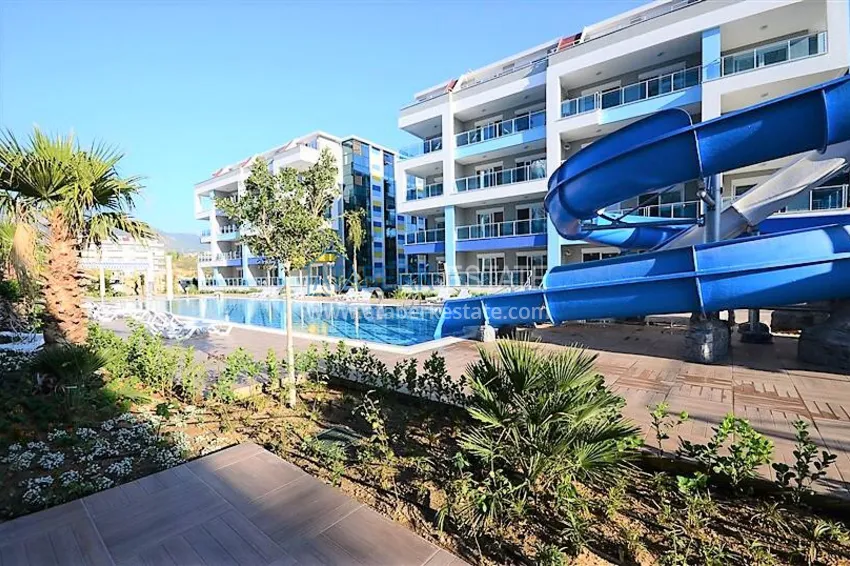 Двухуровневая квартира в Кестеле с новой мебелью и видом на море 5 