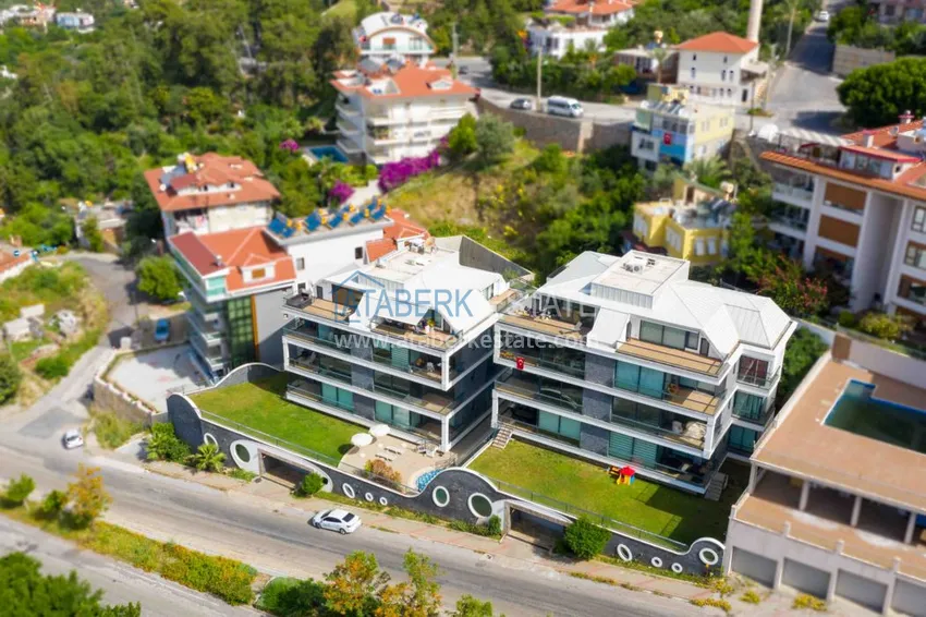 Видовая квартира в центре Алании в эксклюзивном комплексе  5 