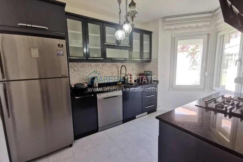 Приобрести Вилла в районе Демирташ с мебелью, садиком и великолепным видом на море  5 