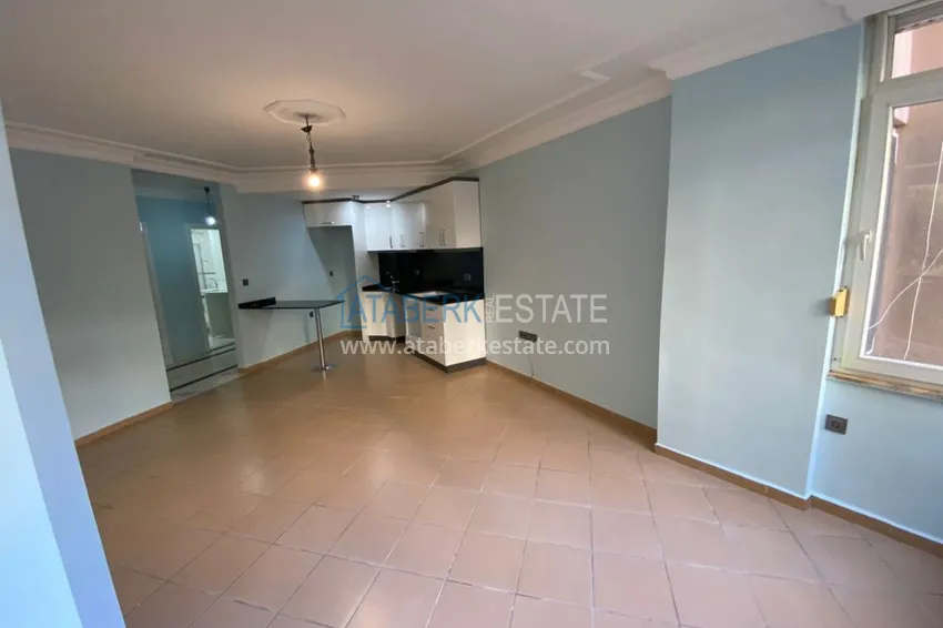 Приобрести Квартира в центре Алании район пляжа Клеопатра, после ремонта  5 