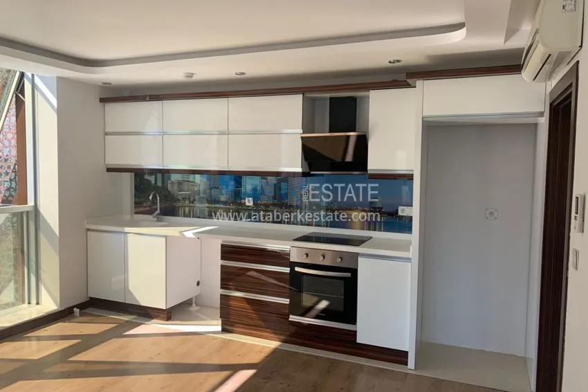 Приобрести Квартира от собственника в Анталии, район Коньяалты с газификацией 4 