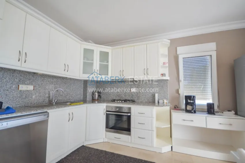 Приобрести Вилла в Махмутларе с мебелью, видом на море и горы – гражданство 5