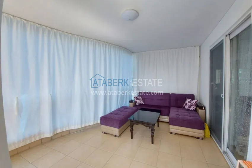 Приобрести Квартира в Махмутларе в жилом комплексе на улице Барбаросса 5 