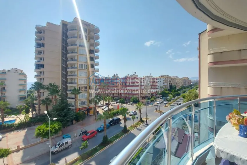 Приобрести Квартира в Махмутларе в жилом комплексе на улице Барбаросса 9 