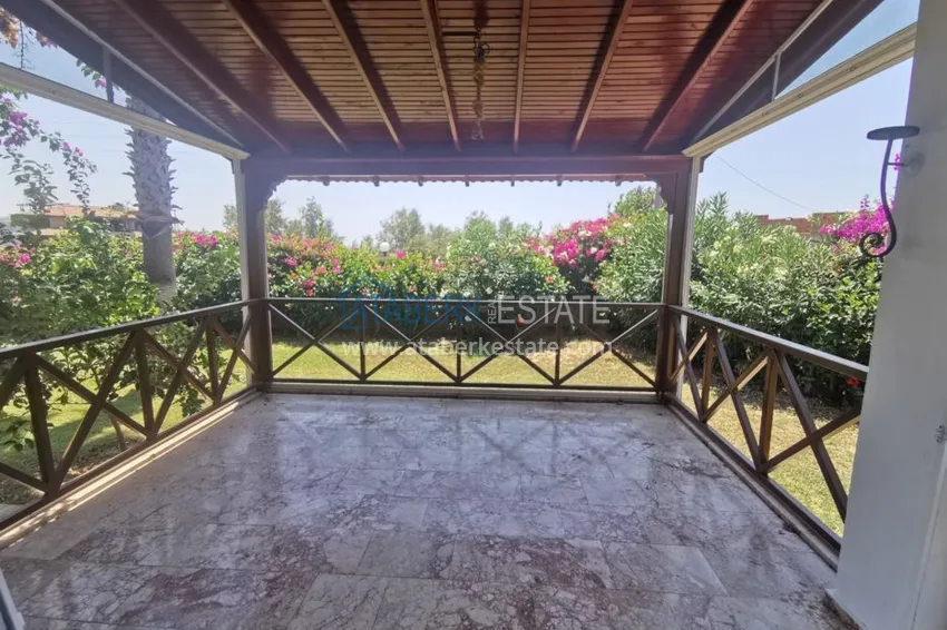 Приобрести Вилла в районе Демирташ с мебелью, садиком и великолепным видом на море  8 