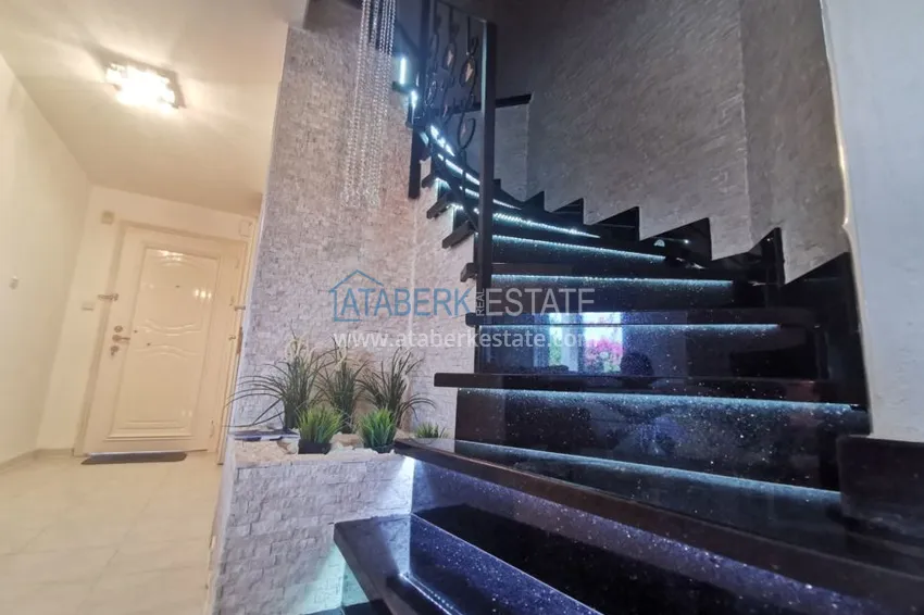 Приобрести Вилла в районе Демирташ с мебелью, садиком и великолепным видом на море  10 