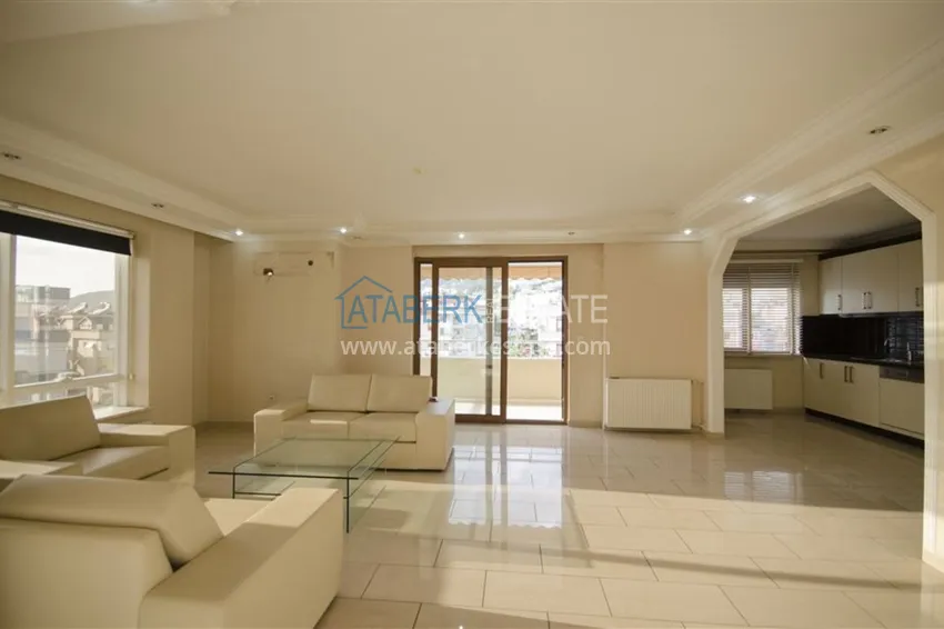 Приобрести Квартира в самом центре Алании с газификацией и видом на горы  7 