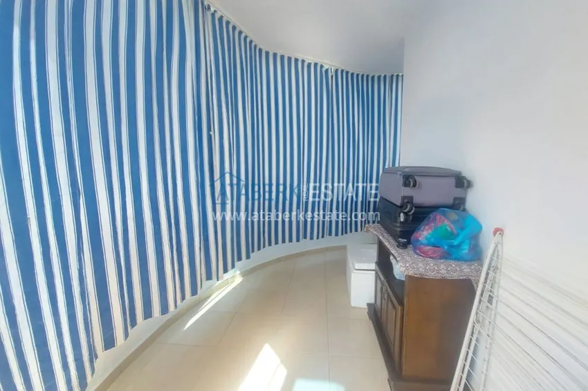 Приобрести Квартира в Махмутларе в жилом комплексе на улице Барбаросса 12 