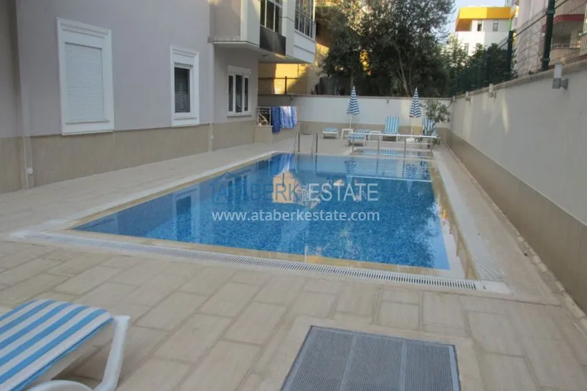 Трехкомнатная квартира в Алании с мебелью в районе пляжа Клеопатра 7 