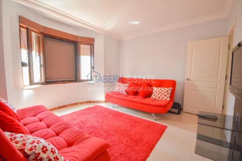 Приобрести Вилла в Махмутларе с мебелью, видом на море и горы – гражданство 7