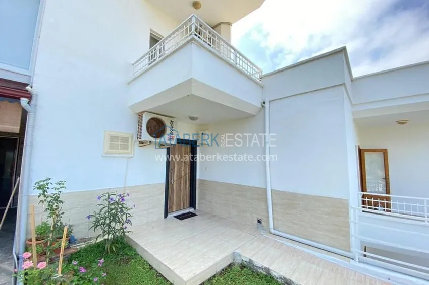 Таунхаус в районе Демирташ с мебелью и открытым видом на море  11 