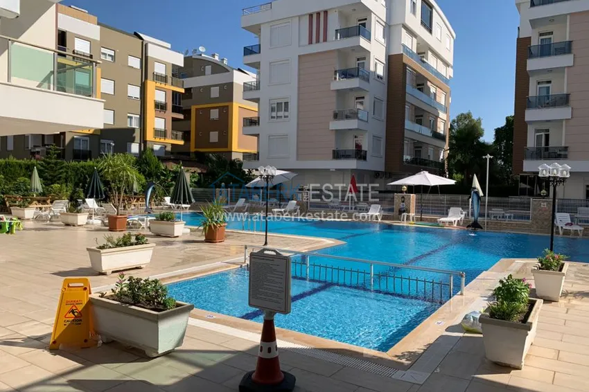 Квартира от собственника в Анталии, район Коньяалты с газификацией 8 