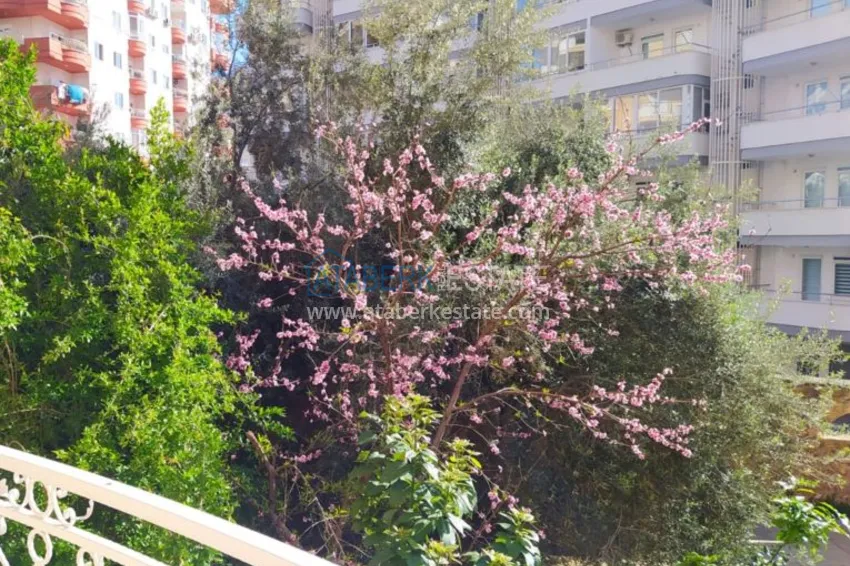 Приобрести Квартира в Тосмуре с мебелью, видом на горы в небольшом комплексе 9 