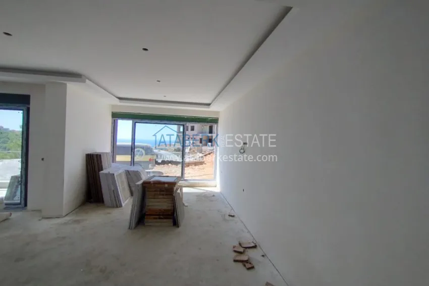 Приобрести Новый элитный проект жилого комплекса в Алании – горный район Тепе 21 