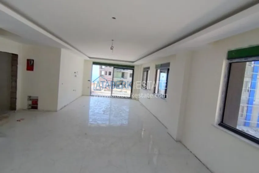 Приобрести Новый элитный проект жилого комплекса в Алании – горный район Тепе 25 