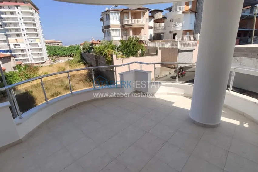 Приобрести Квартира в Махмутларе трехкомнатная с видом на горы в жилом комплексе  11 