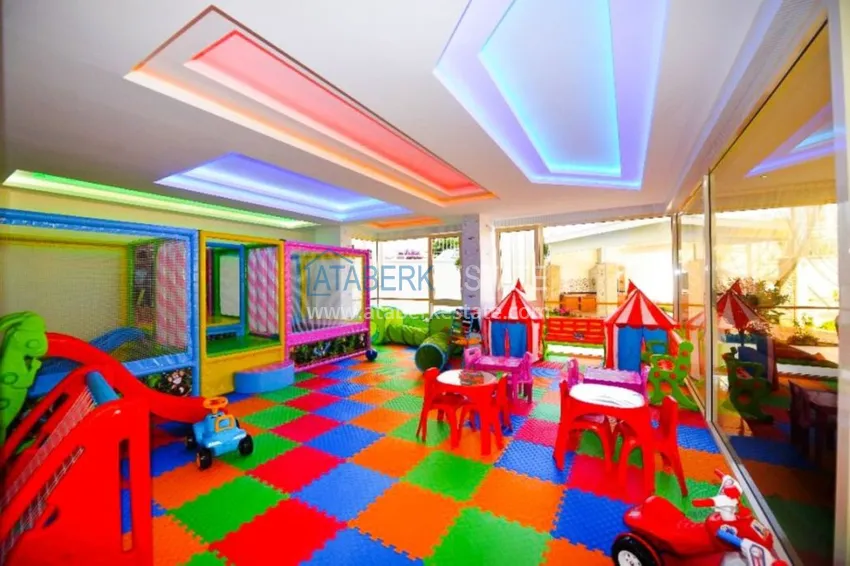 Квартира в Махмутларе видовая, меблированная в комплексе премиум класса  14 