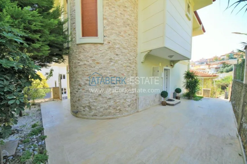 Вилла в Алании меблированная с частным бассейном, с правом на гражданство 11 