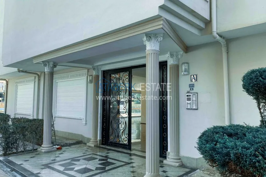 Квартира в Махмутларе меблированная на первой береговой линии 14 