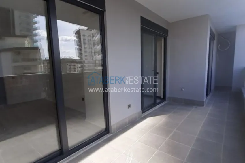 Приобрести Квартира в Махмутларе с отдельной кухней в многоэтажной новостройке 17 