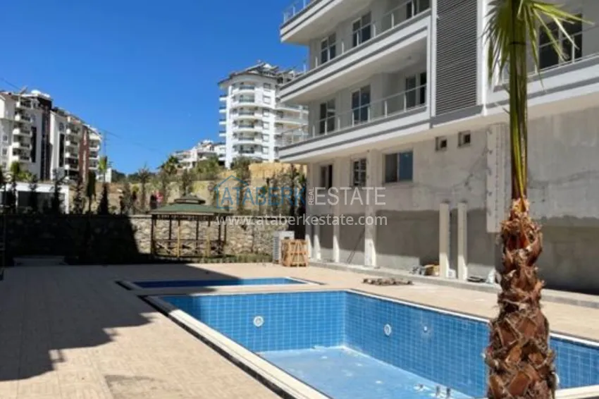 Квартира с чистовой отделкой в новом комплексе в Авсалларе 6 