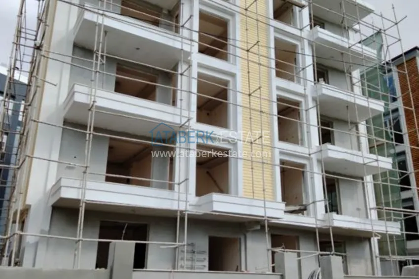 Квартиры в центре Анталии в комплексе на этапе строительства 1 