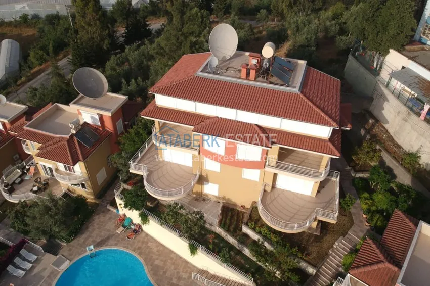 Вилла в Каргыджаке видовая с мебелью в коттеджном комплексе 1 