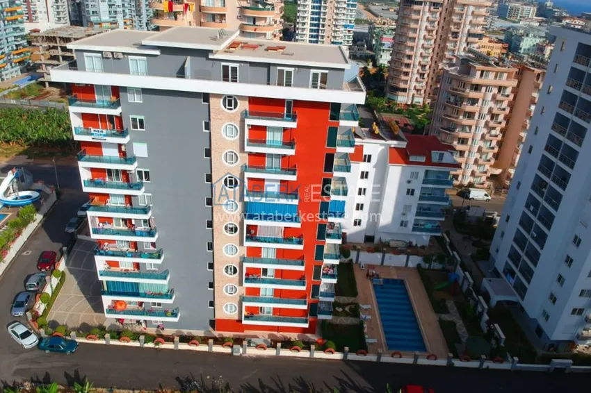 Квартира в Махмутларе с застекленным балконом и мебелью 4 