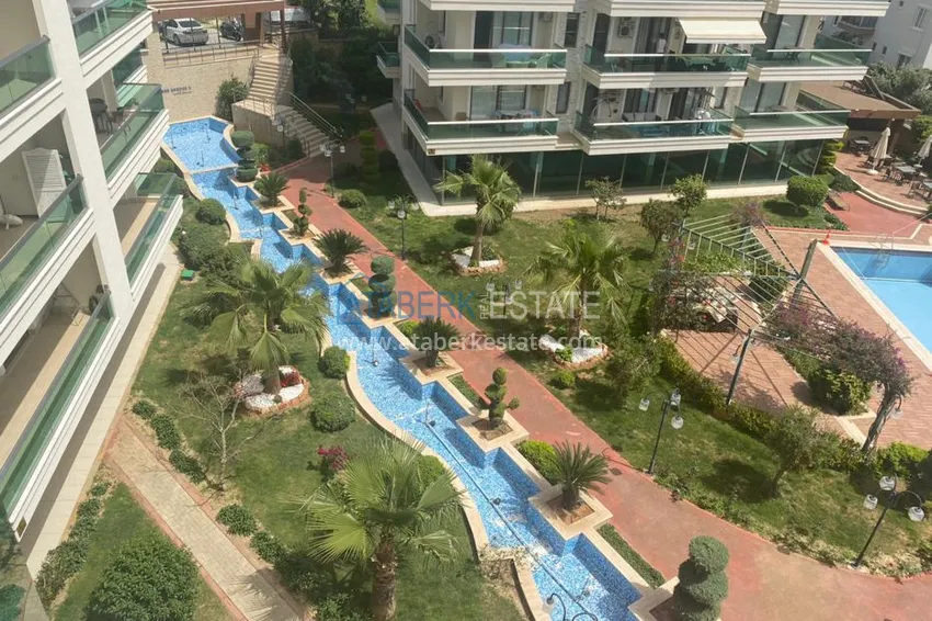 Приобрести Пентхаус-дуплекс в районе Оба для большой семьи в резиденции премиум-класс 25 