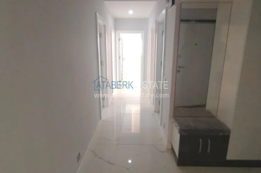 Приобрести Квартиры в центре Анталии с чистовой отделкой в новом жилом комплексе 3