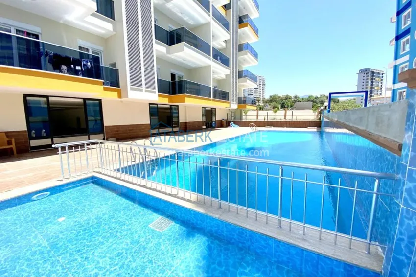 Квартира в Махмутларе с чистовой отделкой, в комфортабельном комплексе 2 