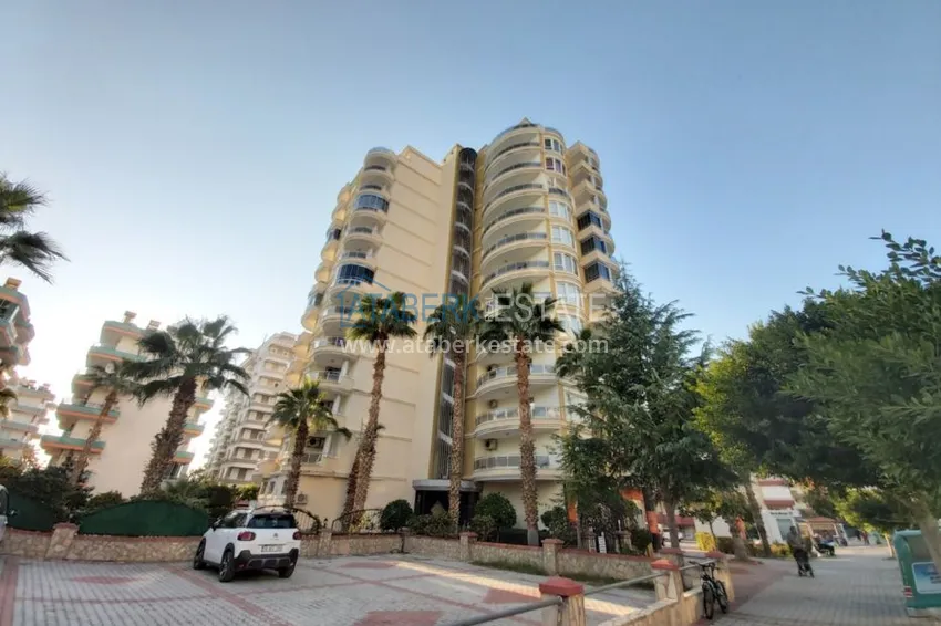 Квартира в Махмутларе с мебелью, видом на море на центральной улице 2 