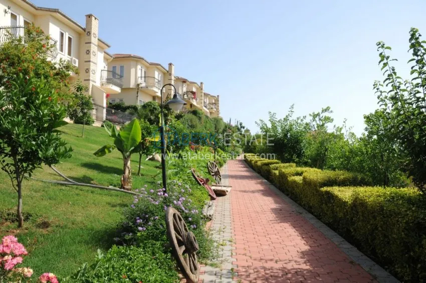 Квартира в Махмутларе с мебелью и роскошным панорамным видом 2