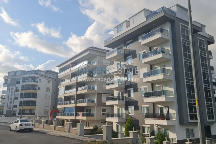 Квартира в районе Кестель с новой мебелью, видом на море и горы 2 