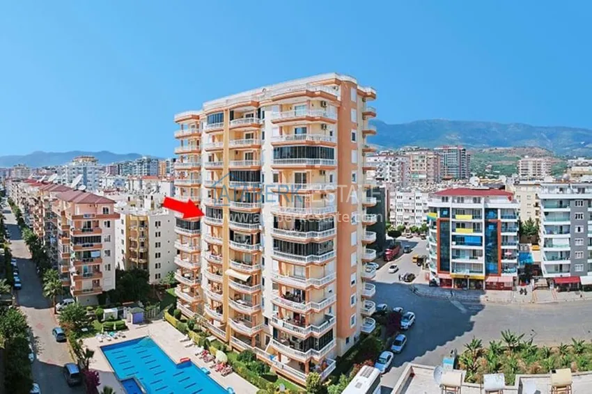 Квартира в Махмутларе меблированная с застекленным балконом 3 