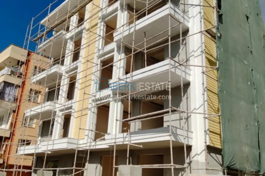 Квартиры в центре Анталии в комплексе на этапе строительства 3 