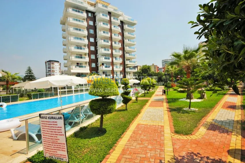 Квартира с мебелью, в Махмутларе в комфортабельном комплексе 4 