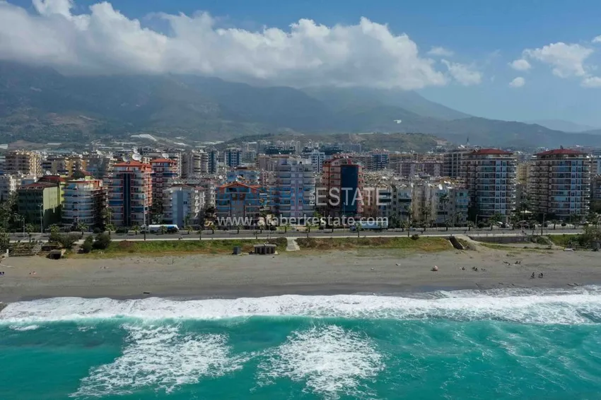 Квартира в Махмутларе меблированная на первой береговой линии 3 