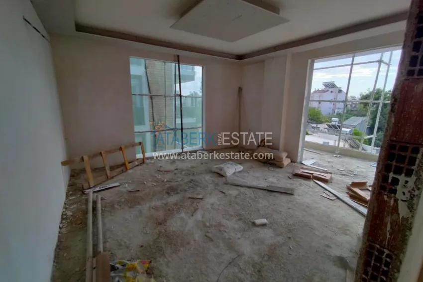 Приобрести Квартиры в центре Анталии в комплексе на этапе строительства 1 