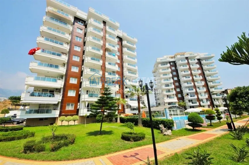 Квартира с мебелью, в Махмутларе в комфортабельном комплексе 6 