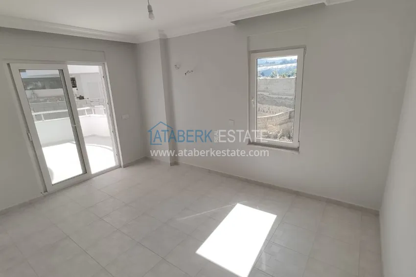 Приобрести Квартира в Махмутларе трехкомнатная с видом на горы в жилом комплексе  8 