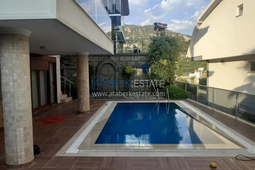 Вилла в Алании меблированная с частным бассейном, с правом на гражданство 7 