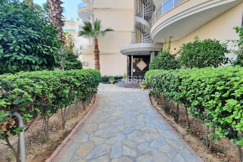 Квартира в Махмутларе с мебелью, видом на море на центральной улице 8 