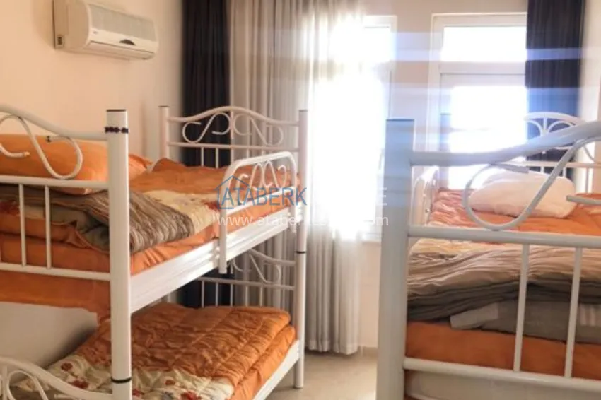 Приобрести Квартира в Махмутларе, трехкомнатная с мебелью в жилом комплексе 8 