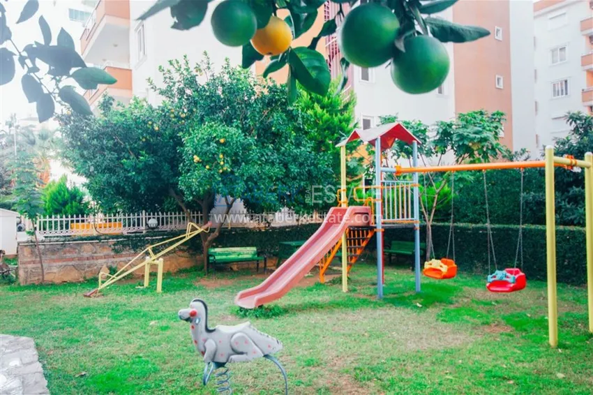 Квартира в Махмутларе меблированная с застекленным балконом 9 