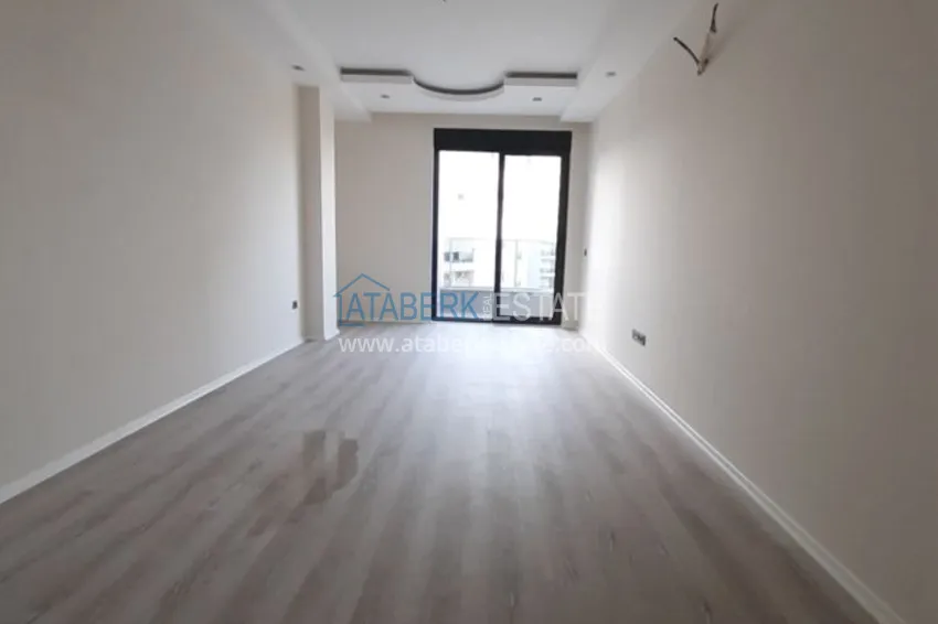 Приобрести Квартира в Махмутларе с отдельной кухней в многоэтажной новостройке 10 