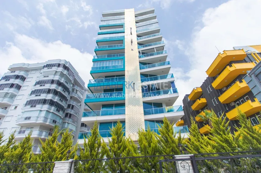 Студия в Махмутларе - мебель, вид на море, на первой береговой 1 