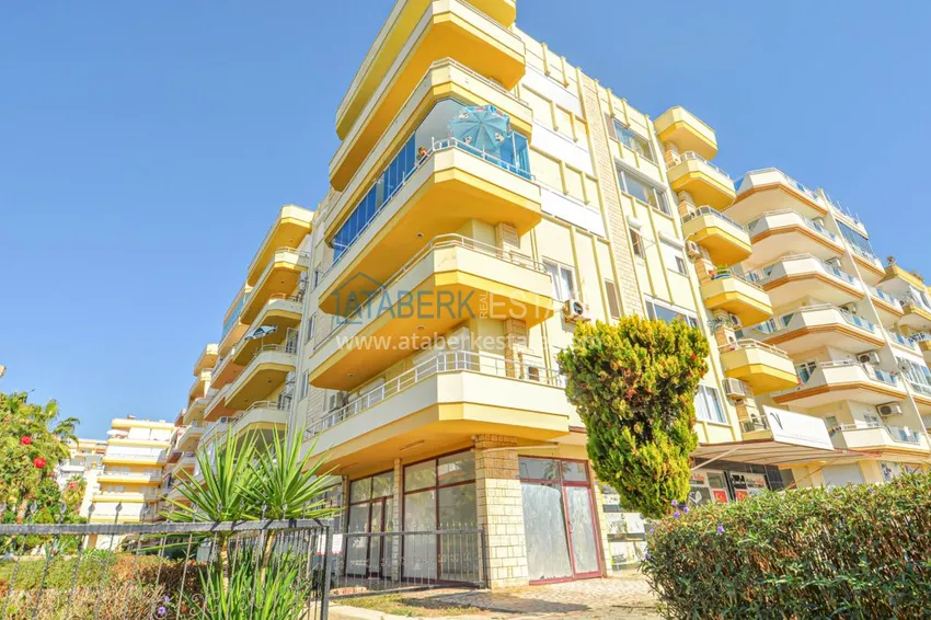 Квартира в Махмутларе с мебелью, застекленным балконом  10 